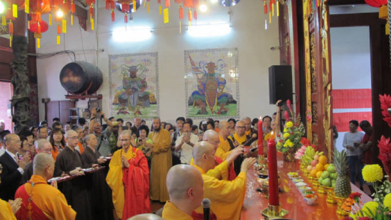 Devotees throng Goddess of Mercy Temple for consecration