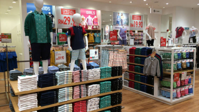 Seven more Uniqlo stores Seven more Uniqlo stores