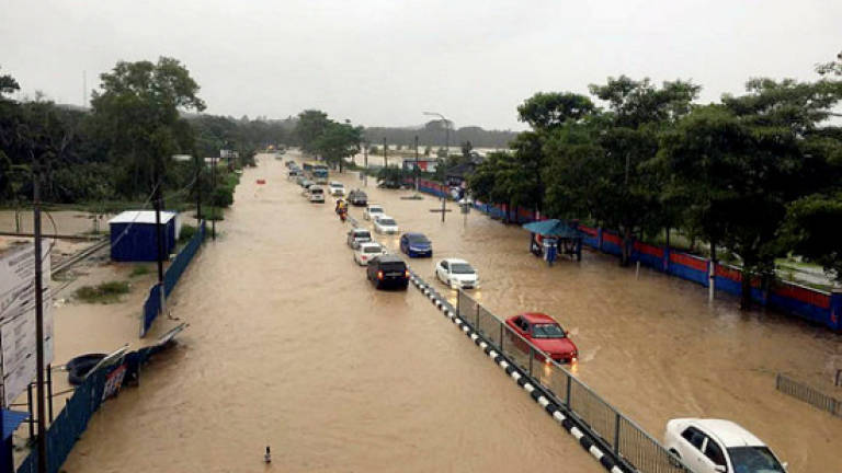426 at flood relief centres in Johor as of Wednesday morning
