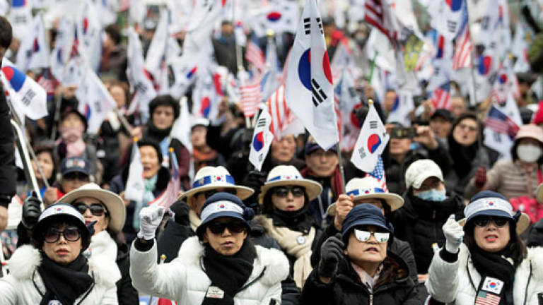 Prosecutors seek 30 years' jail for ousted S. Korea president