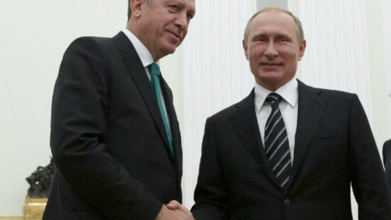 Putin lifts Turkey travel restrictions, orders trade 'normalised'