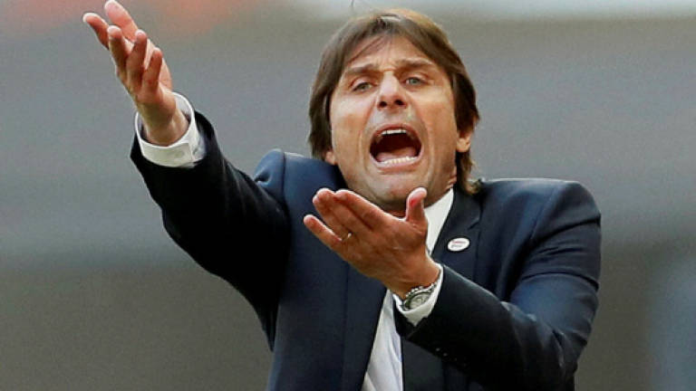 Chelsea finally put an end to Conte reign