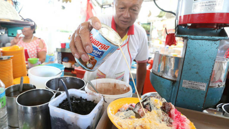 Business as usual at food court despite closure of popular ice kacang stall
