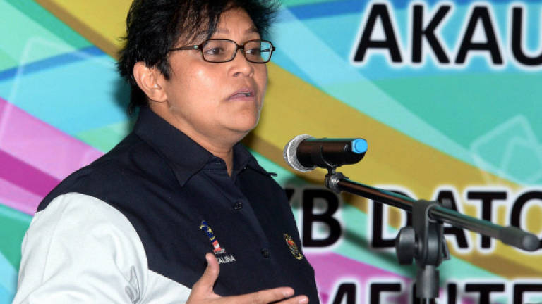 Draft on fake news law to be brought to cabinet after CNY: Azalina (Updated)