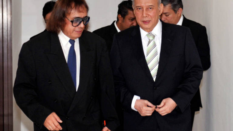 Rahim Thamby Chik's sedition case set for Jan 5 mention Rahim Thamby Chik's sedition case set for Jan 5 mention