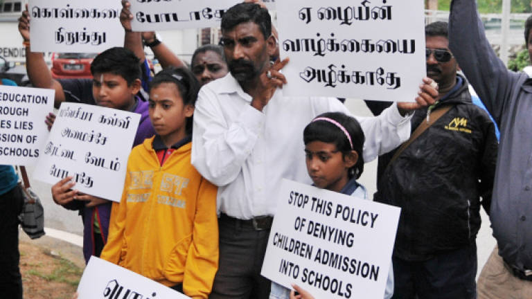 Father pleads to NRD for stateless children to be declared citizens