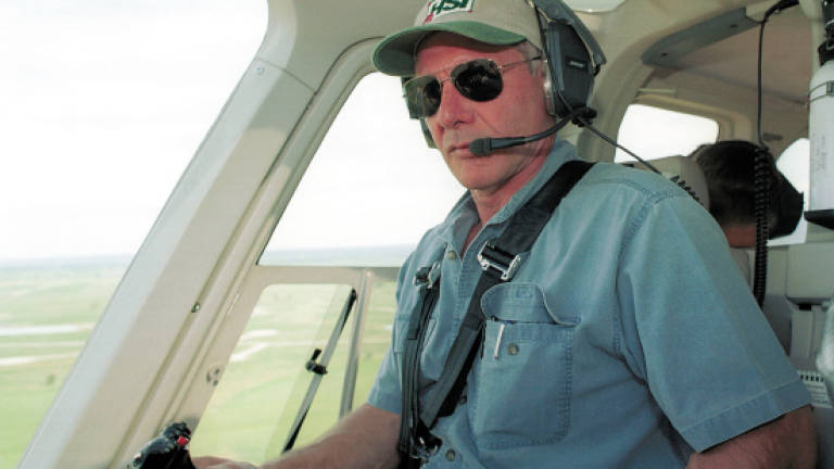 Harrison Ford in near-miss landing private plane