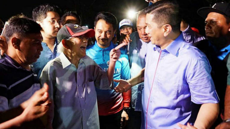 Tun Daim slams BN for campaign tactics ridiculing Tun Mahathir