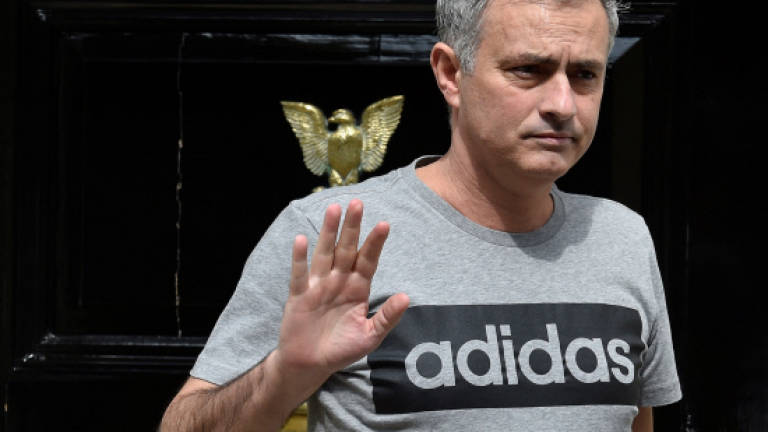 Mourinho and Man Utd go in search of Midas touch