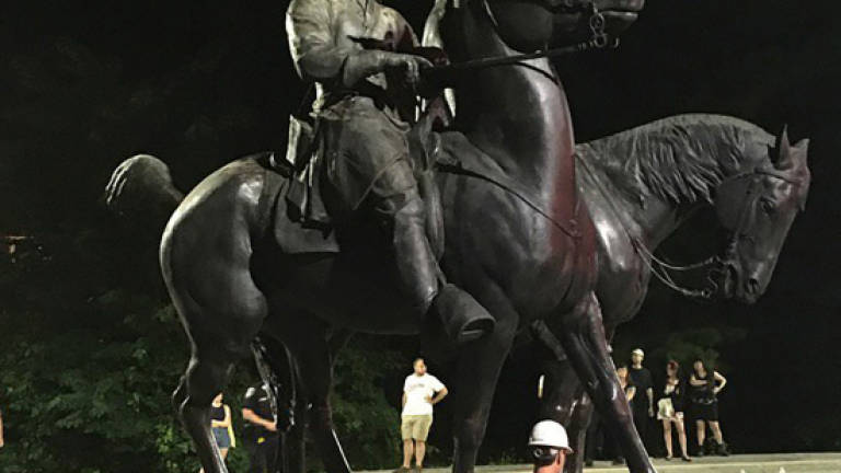 Confederate statues removed in Baltimore