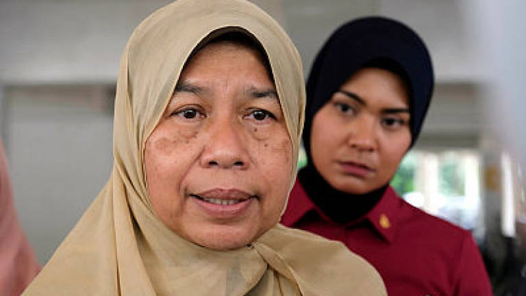 No place for illegal brokers: Zuraida