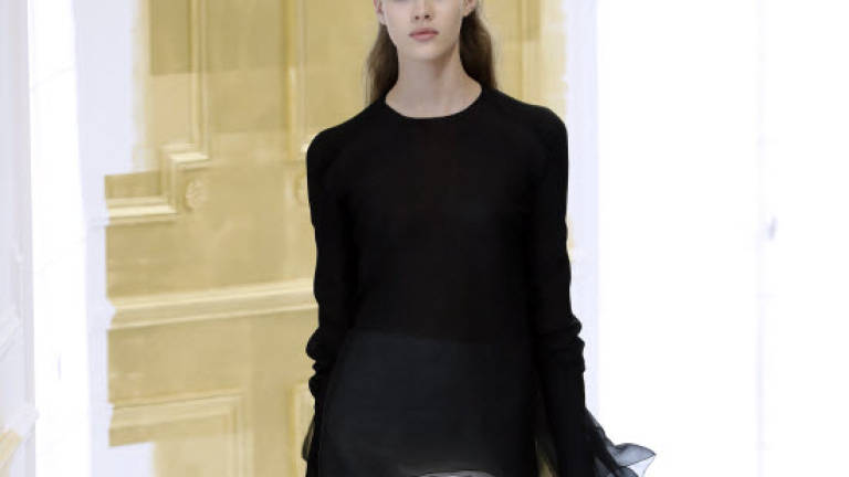 Haute Couture is black and white for Dior