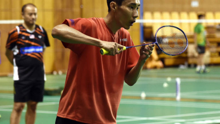 Chong Wei unperturbed by Chinese antics, says coach
