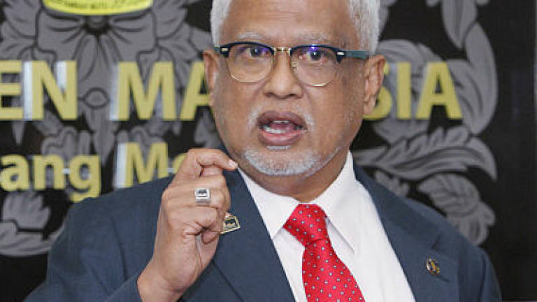 Mahfuz to leave it late before deciding which party to contest under