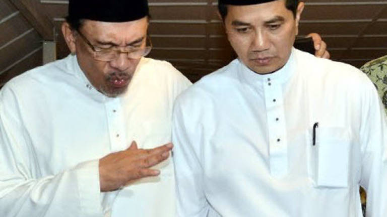 Azmin vs Anwar for top PKR post?
