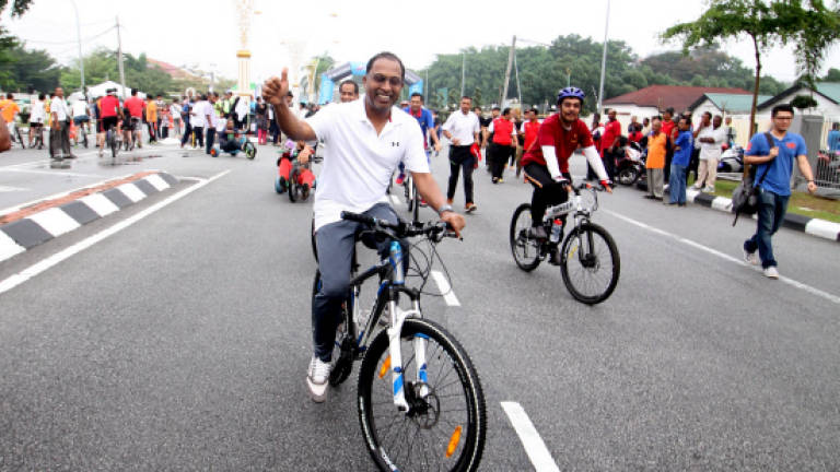 Car Free Day should be held in other districts: Zambry