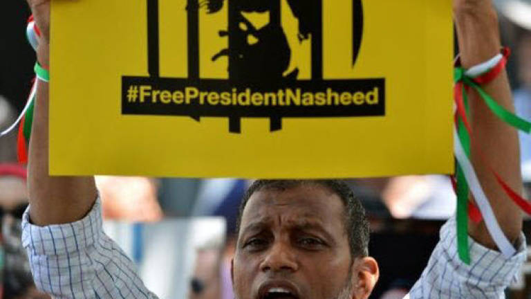 Maldives sets presidential vote with opposition in jail or exile