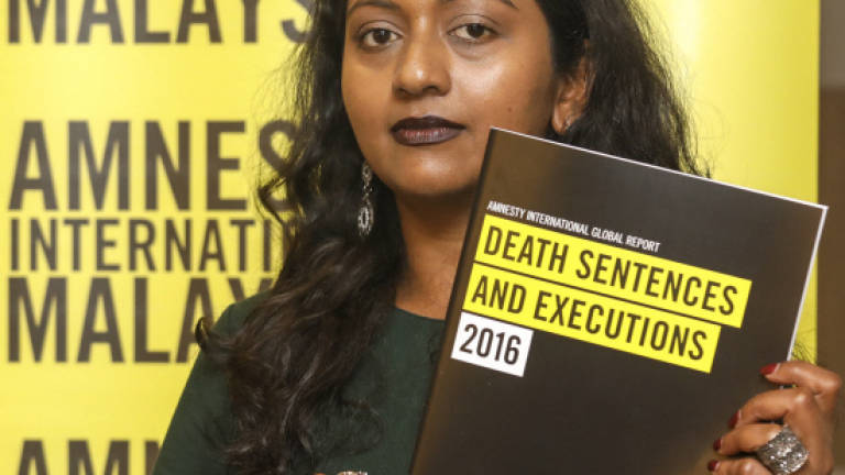 1,122 still on death row