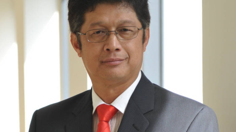 BUDGET 2017 COMMENT The National ICT Association of Malaysia (PIKOM) Chairman Chin Chee Seong
