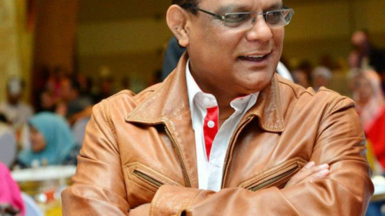 Kayveas to hold open door AGM to explain why his sacking was illegal