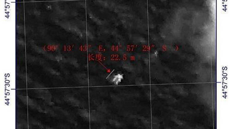 China spots new possible plane debris in southern Indian Ocean