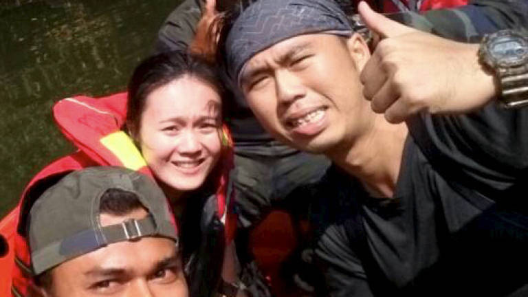 Two Singaporean hikers rescued after missing for 3 days