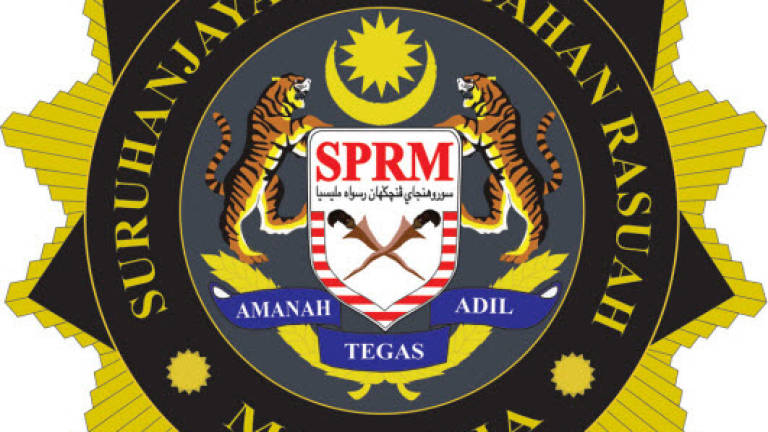 MACC nabs 3 cops from Seberang Jaya