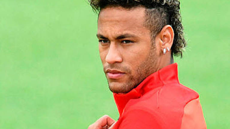 Neymar fever pitch focuses on PSG makeweight