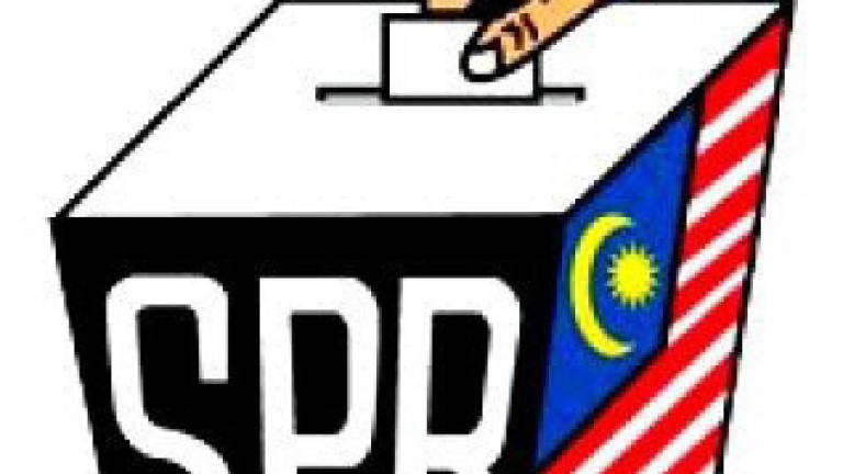 EC denies ordering removal of BN campaign material