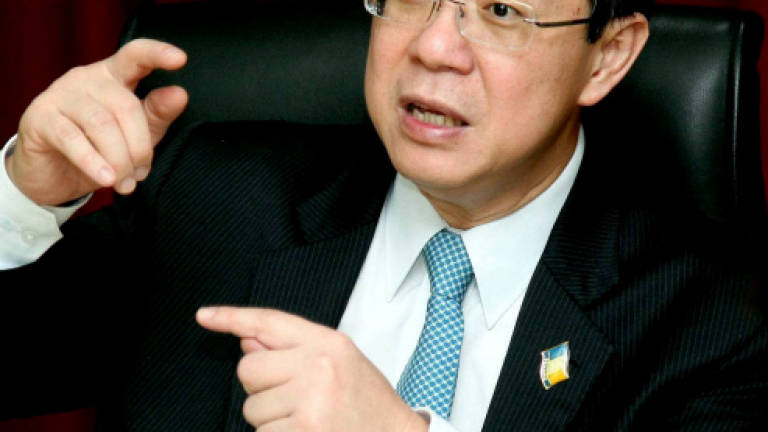 Respond to FT suggestion with 'I Love Penang', Guan Eng urges Penangites