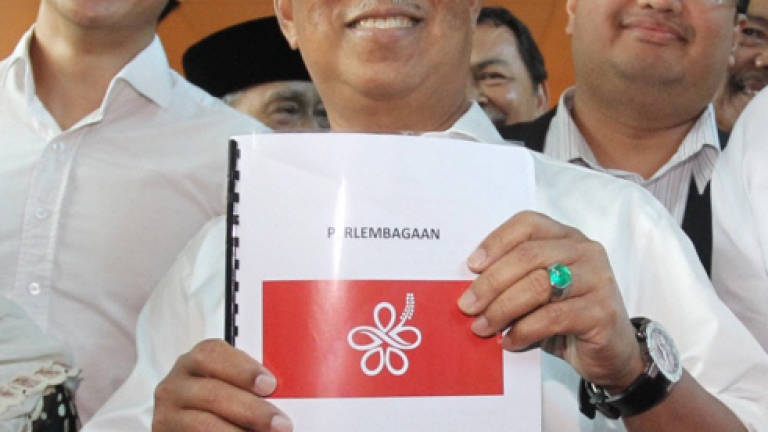 Founding members of Bersatu reach out to the rakyat