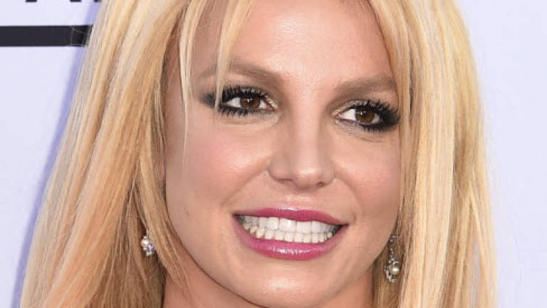 Britney Spears to perform new song at MTV Video Music Awards