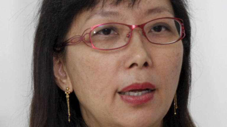 Teresa Kok sues Jamal Yunos for defamation (Updated)