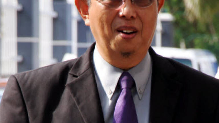 Ex-Perak MB to contest in Sg Rapat