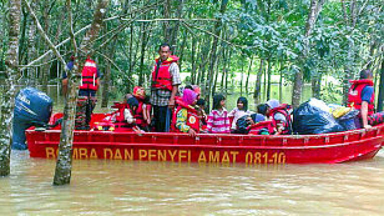 Federal govt allocates RM15m to assist 30,000 flood victims