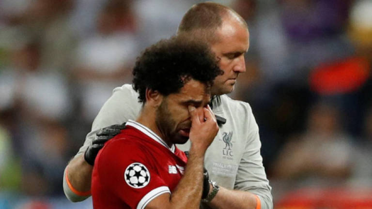 Egypt star Salah to travel to Spain for treatment: Federation