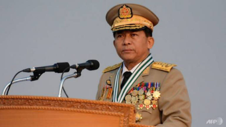 Myanmar army chief urges unity over Rohingya 'issue'