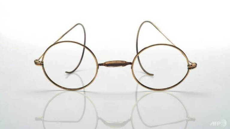 Monet's glasses sold for over US$50,000 in Hong Kong