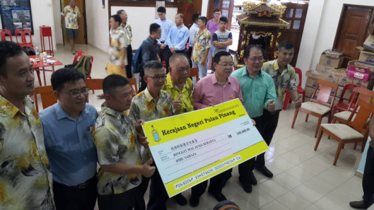 Penang govt contributes RM100k to Chew Jetty