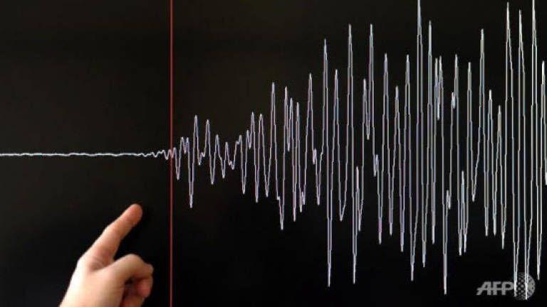 5.9 quake hits central Australia