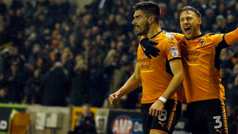 Wolves restore 11-point lead as Derby, Villa win