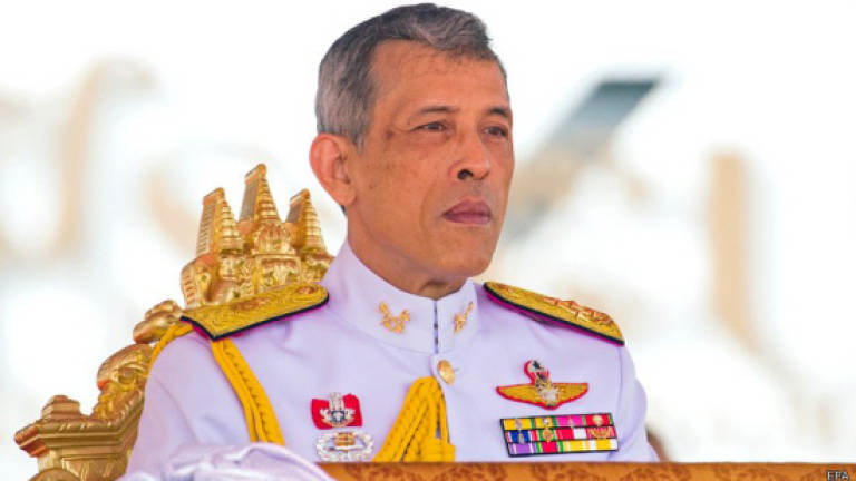 Thai man jailed for 35 years for defaming royals on Facebook