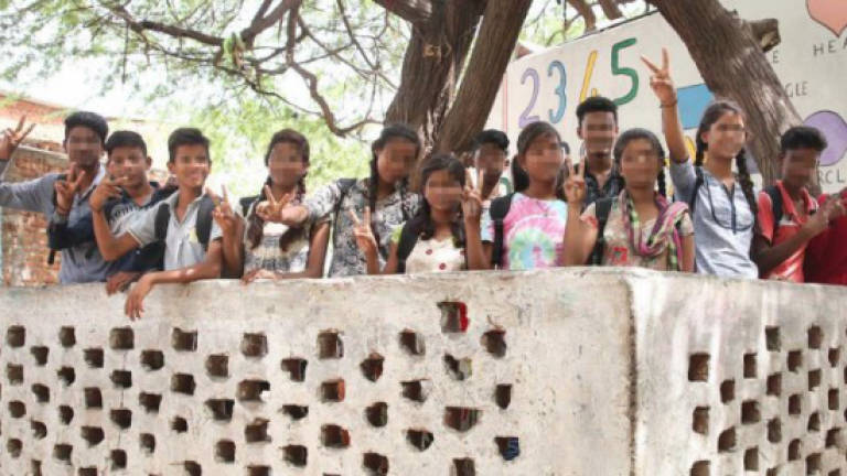 Classmates rescue Indian child bride