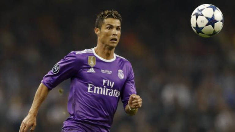 No offer received for Ronaldo, says Real boss