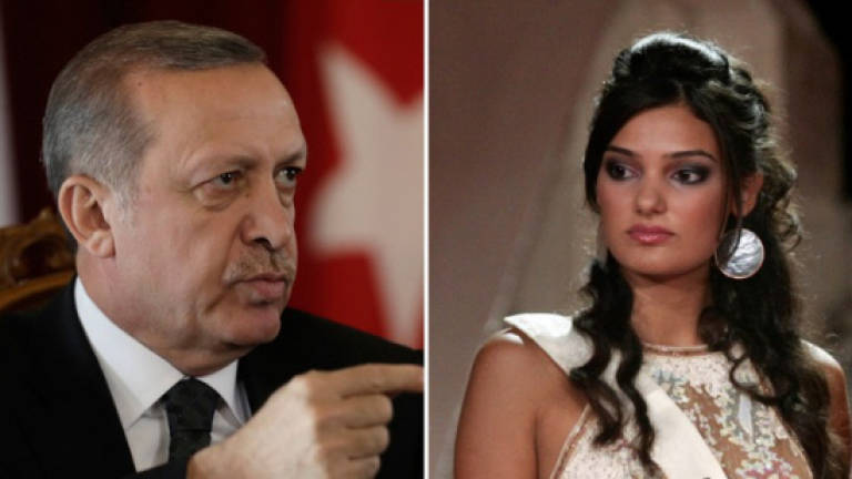 Ex-Miss Turkey sentenced 'for insulting Erdogan'
