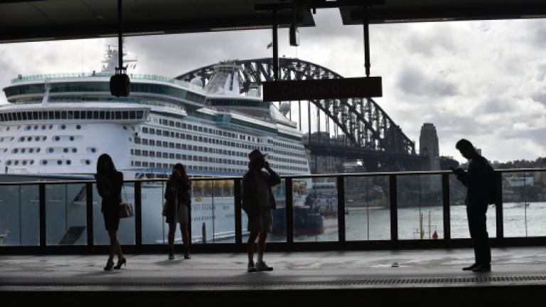 Australia toughens up citizenship test