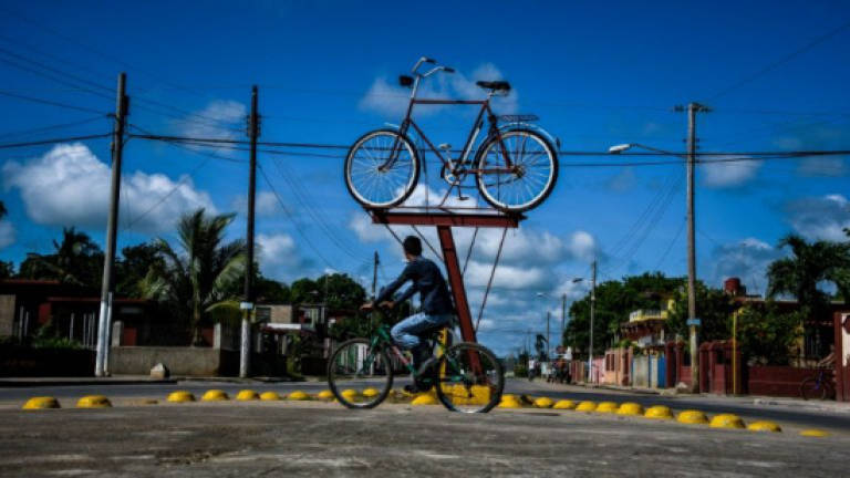 Humble bicycle back in vogue in Cuba