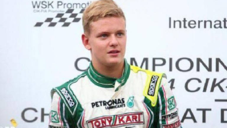 Schumacher Jnr wins twice in one day