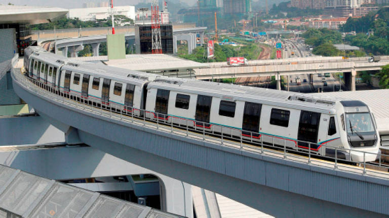 1.8m people used MRT from January-April