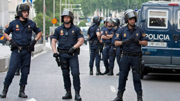 Drink-driving tourist held in Spain after killing policeman